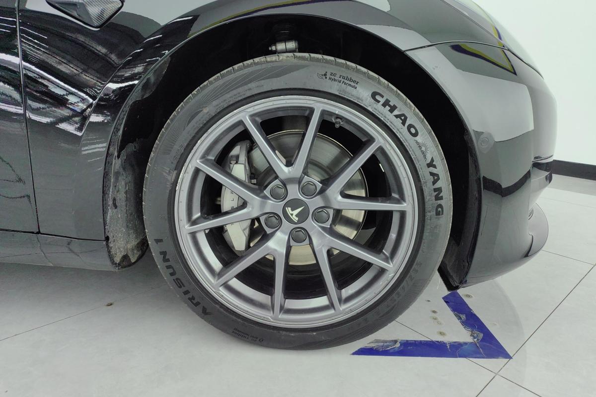 二手Model 3 2022款 后轮驱动版图片5