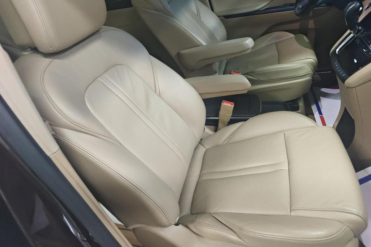 二手别克GL8 2018款 ES 28T 旗舰型 国VI图片6