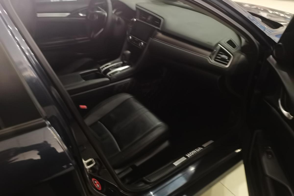 二手思域 2016款 220TURBO CVT豪华版图片6