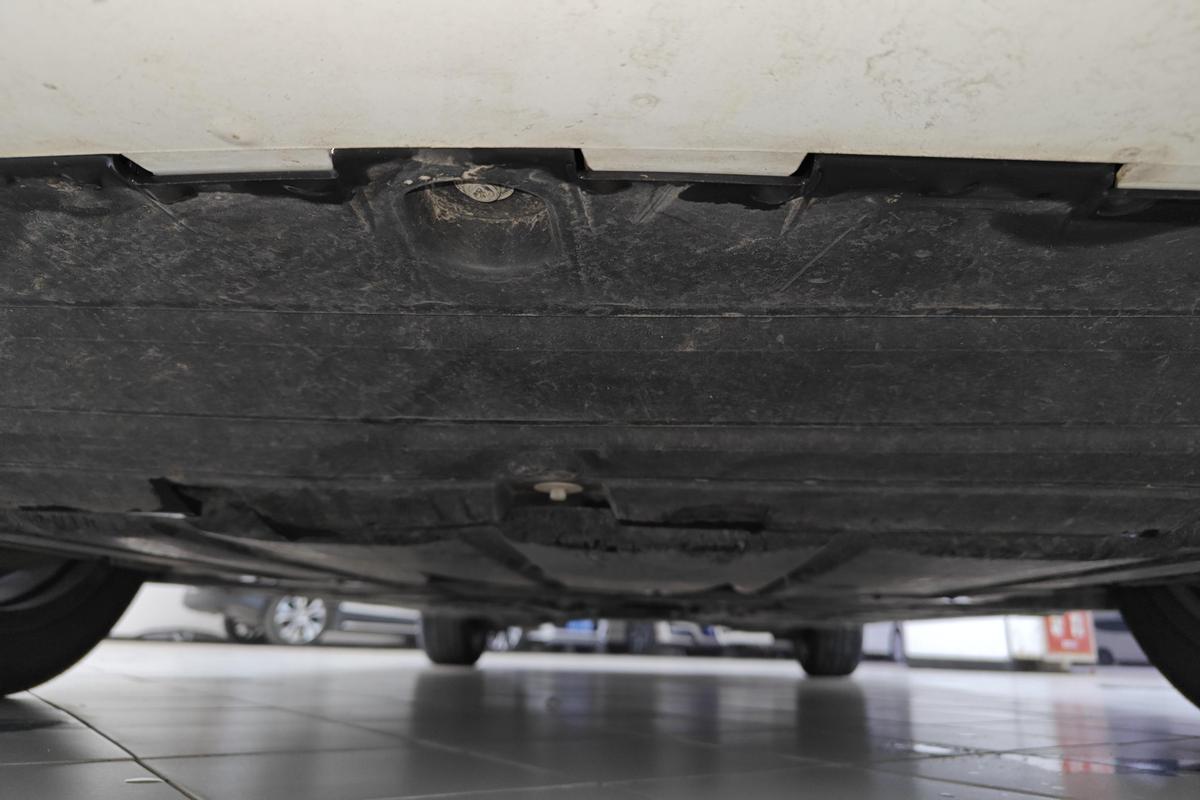 二手奔驰A级 2022款 二次改款 A 200 L 运动轿车时尚版图片4