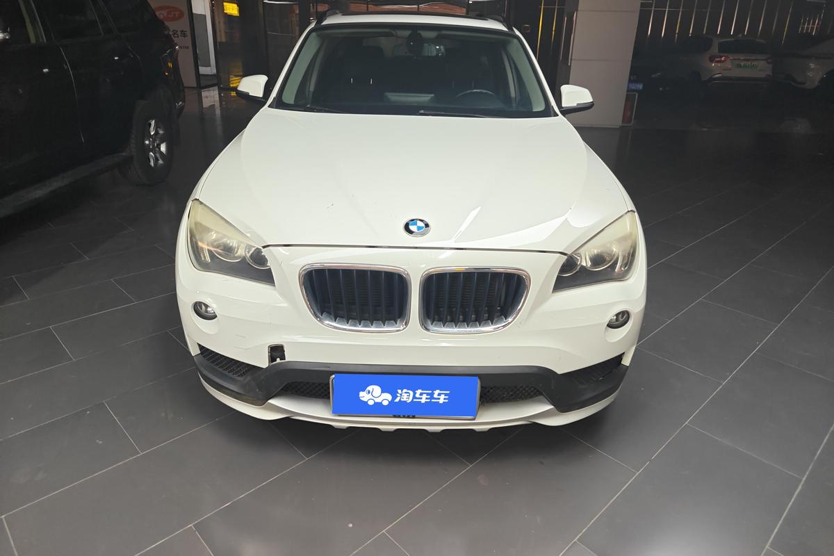 二手宝马X1 2014款 sDrive18i 时尚型图片3