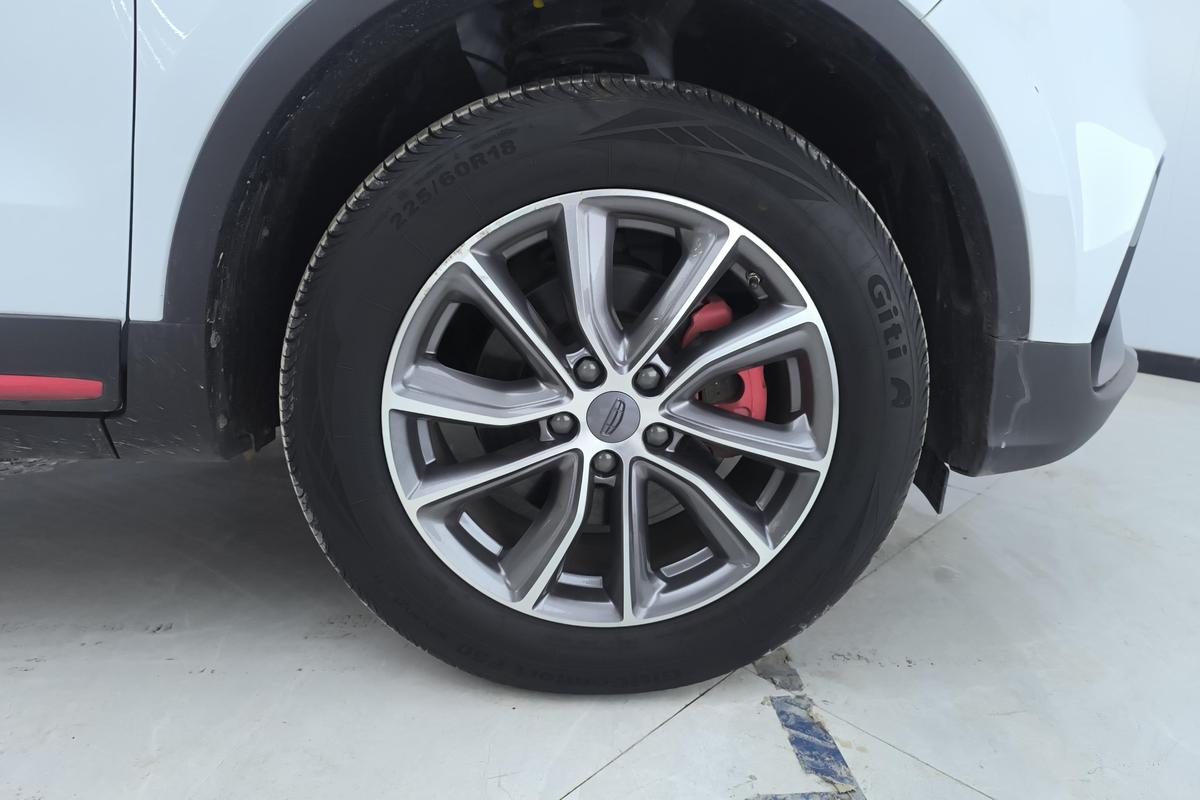 二手博越 2021款 1.8TD DCT两驱亚运版图片5