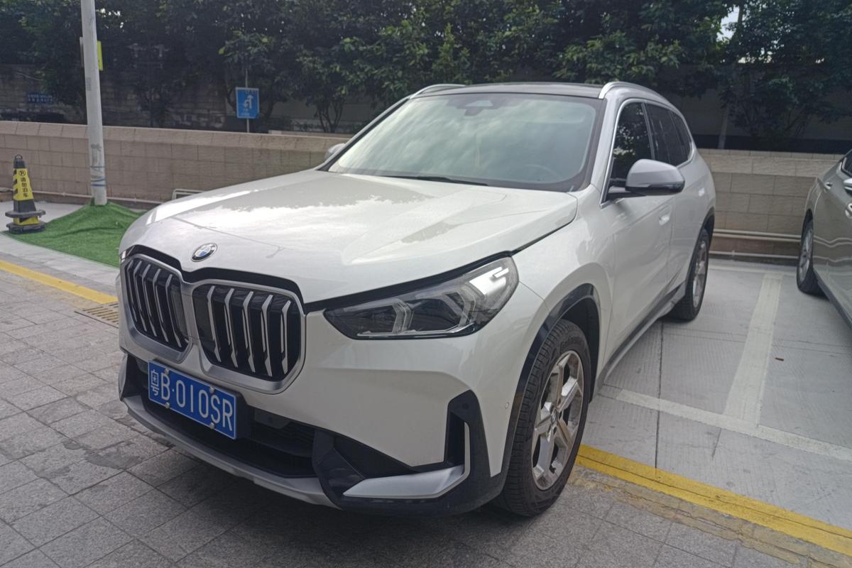 二手宝马X1 2023款 sDrive20Li X设计套装图片1