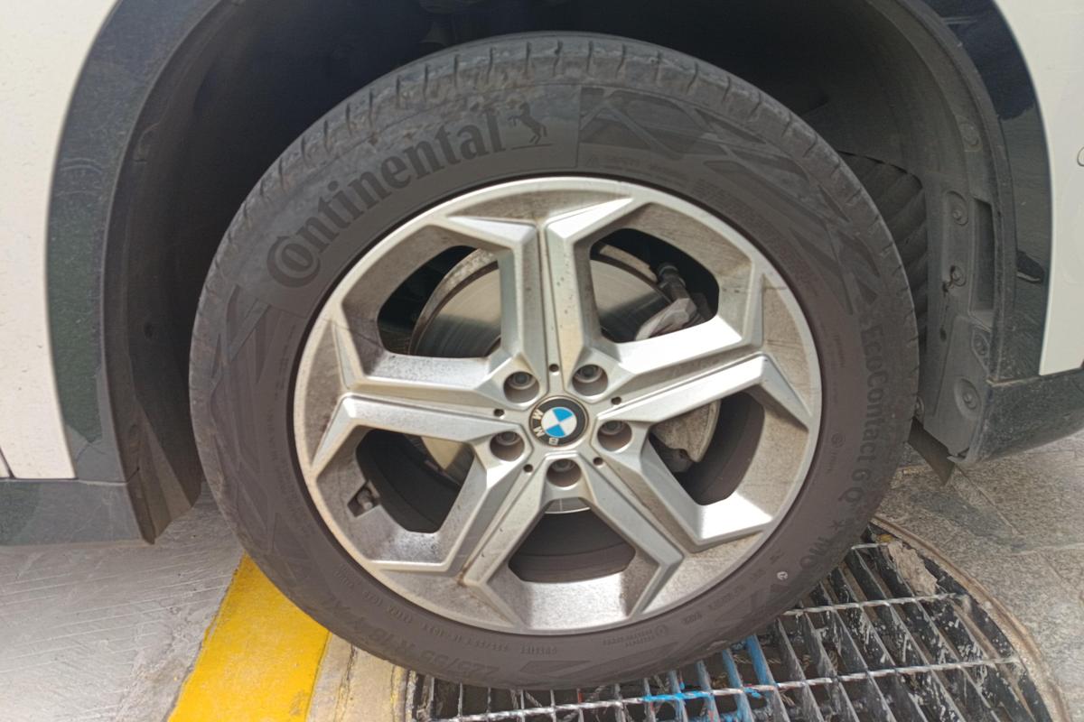 二手宝马X1 2023款 sDrive20Li X设计套装图片5