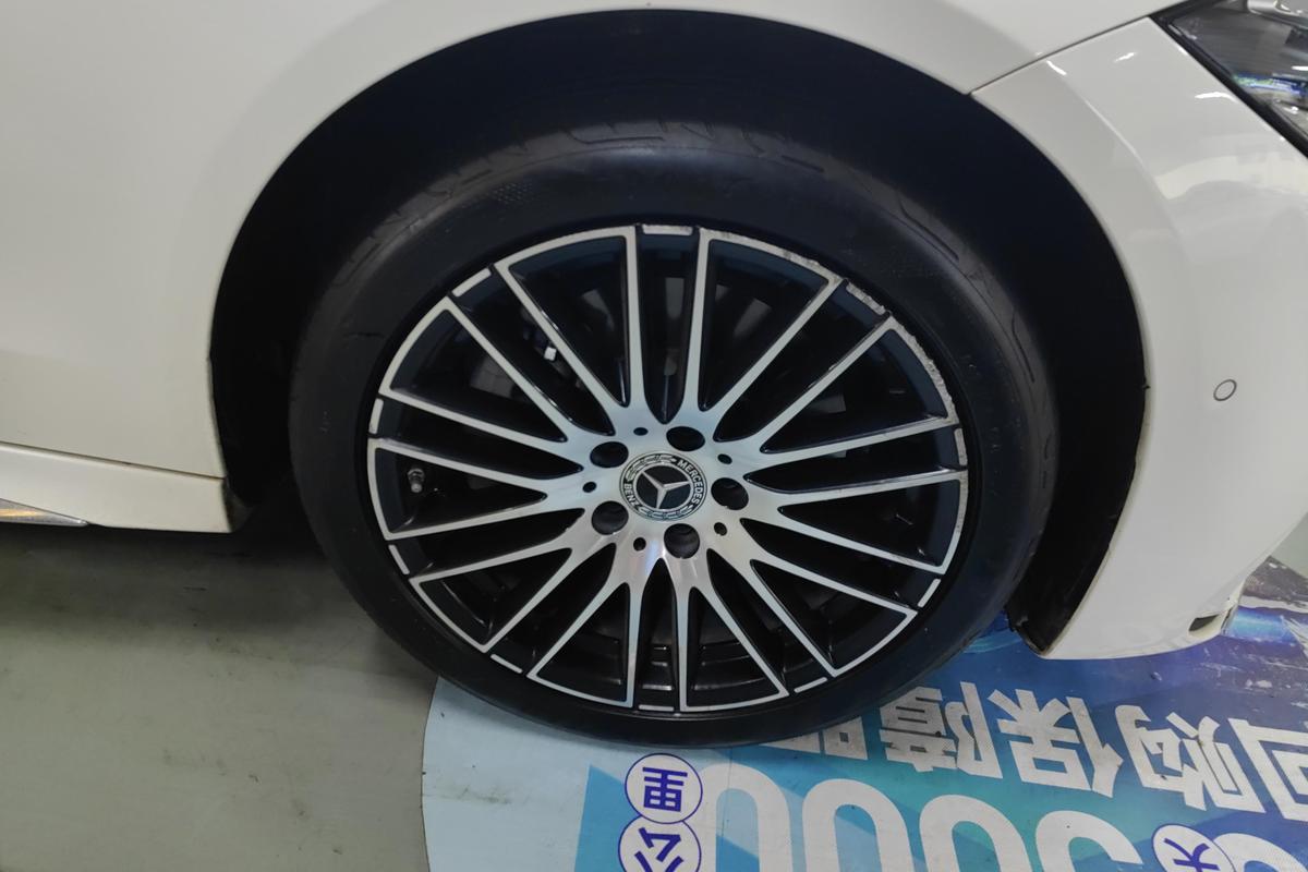 二手奔驰C级 2023款 C 260 L 运动版图片5