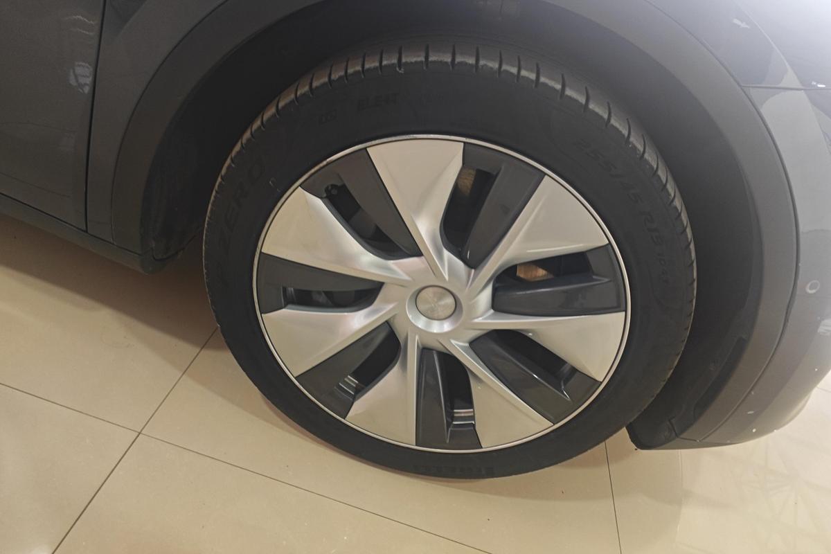 二手Model Y 2022款 后轮驱动版图片5