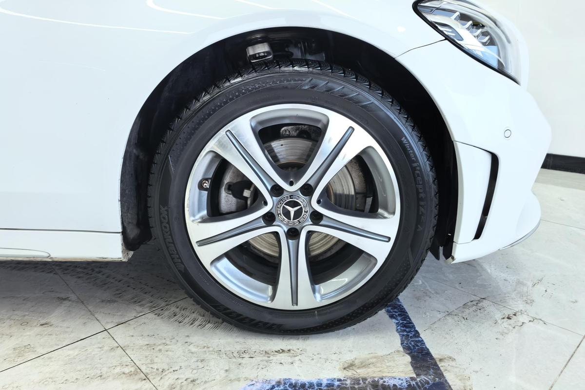 二手奔驰C级 2021款 C 260 L 运动版图片5