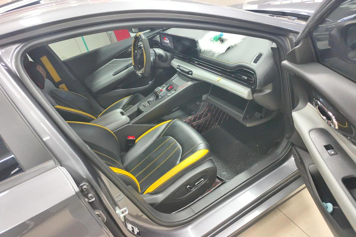 二手影豹 2023款 270T DCT J16版图片6