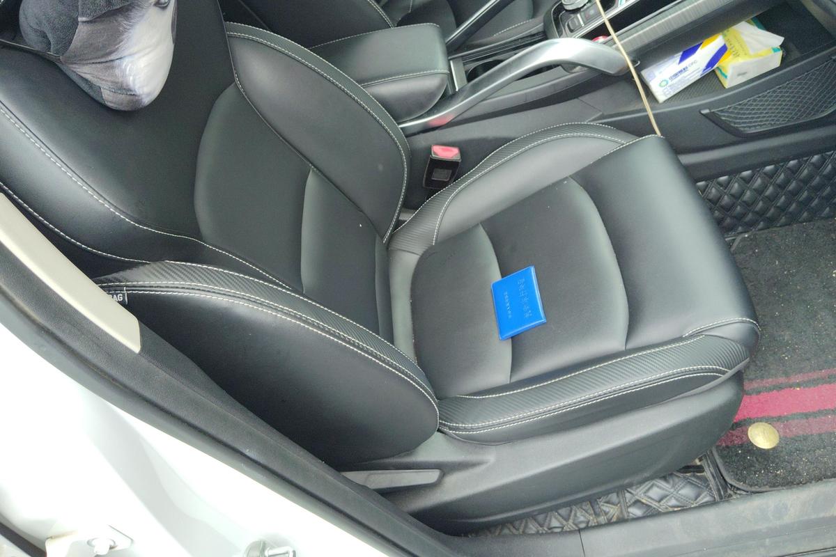 二手博越 2020款 1.8TD DCT智慧PRO图片6