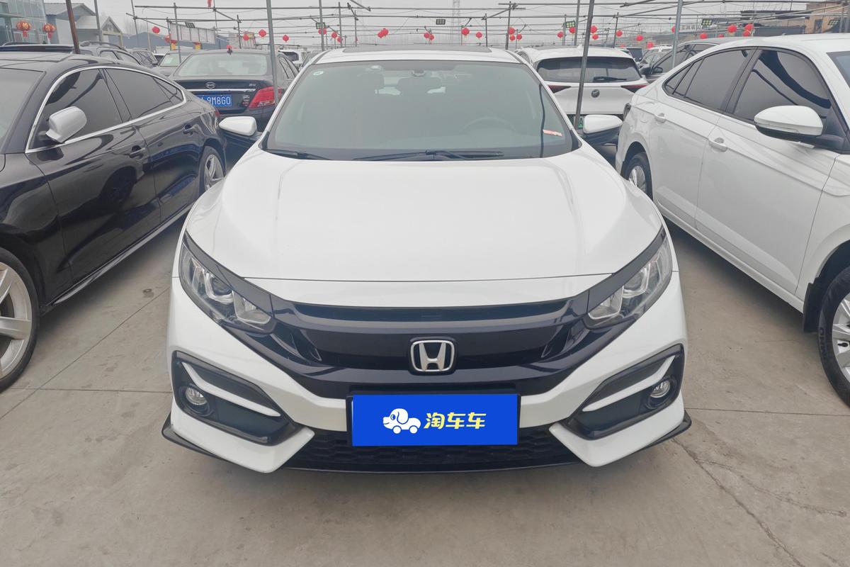 二手思域 2020款 HATCHBACK 220TURBO CVT新锐控图片3