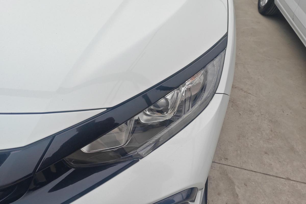 二手思域 2020款 HATCHBACK 220TURBO CVT新锐控图片2