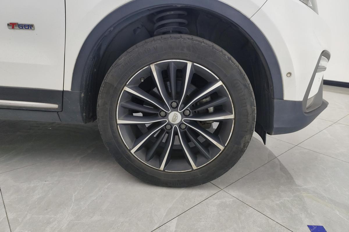 二手博越 2018款 1.8TD 自动两驱智尊型4G互联版图片5