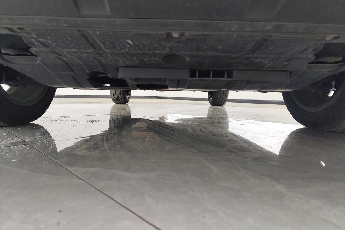 二手博越 2018款 1.8TD 自动两驱智尊型4G互联版图片4