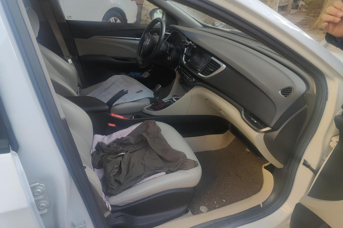 二手英朗 2017款 15N 手动精英型图片6