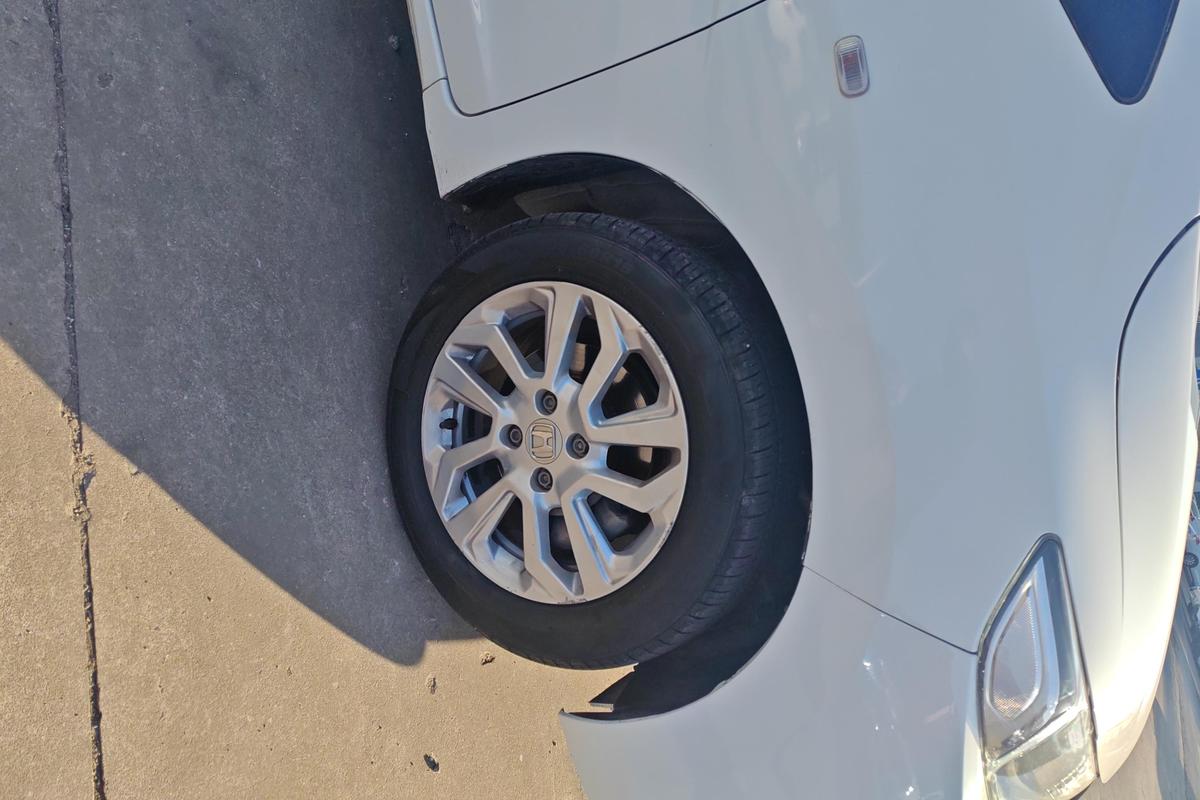 二手飞度 2016款 1.5L LXS CVT舒适天窗版图片5