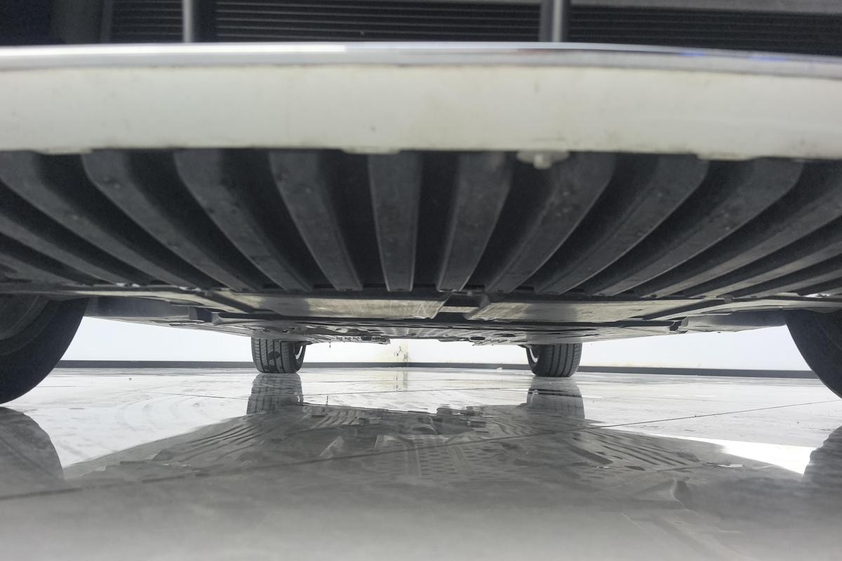 二手奔驰C级 2022款 C 200 L 运动版图片4