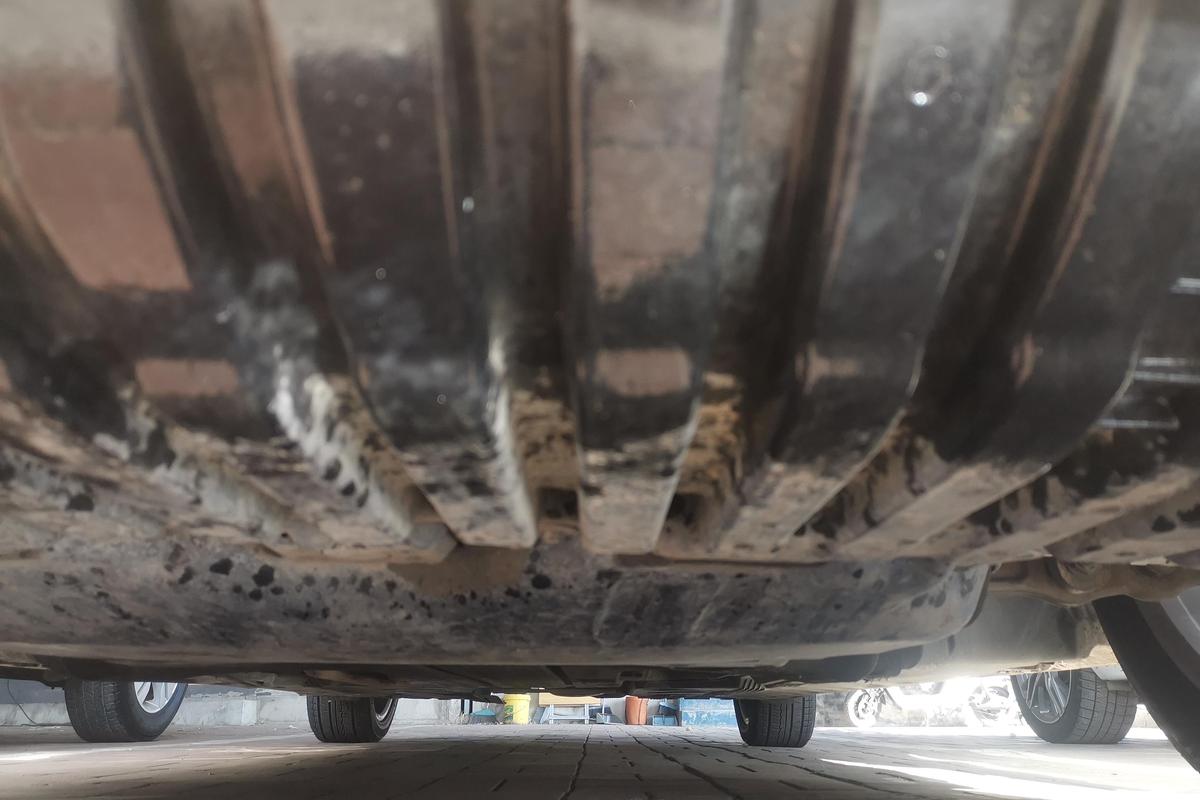 二手奔驰C级 2015款 改款 C 200 L 运动型图片4