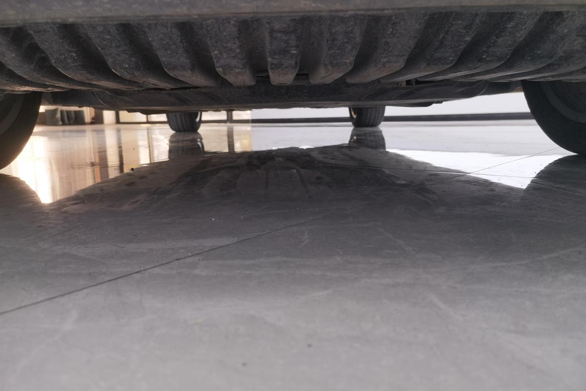 二手奔驰C级 2019款 C 260 L 运动版图片4