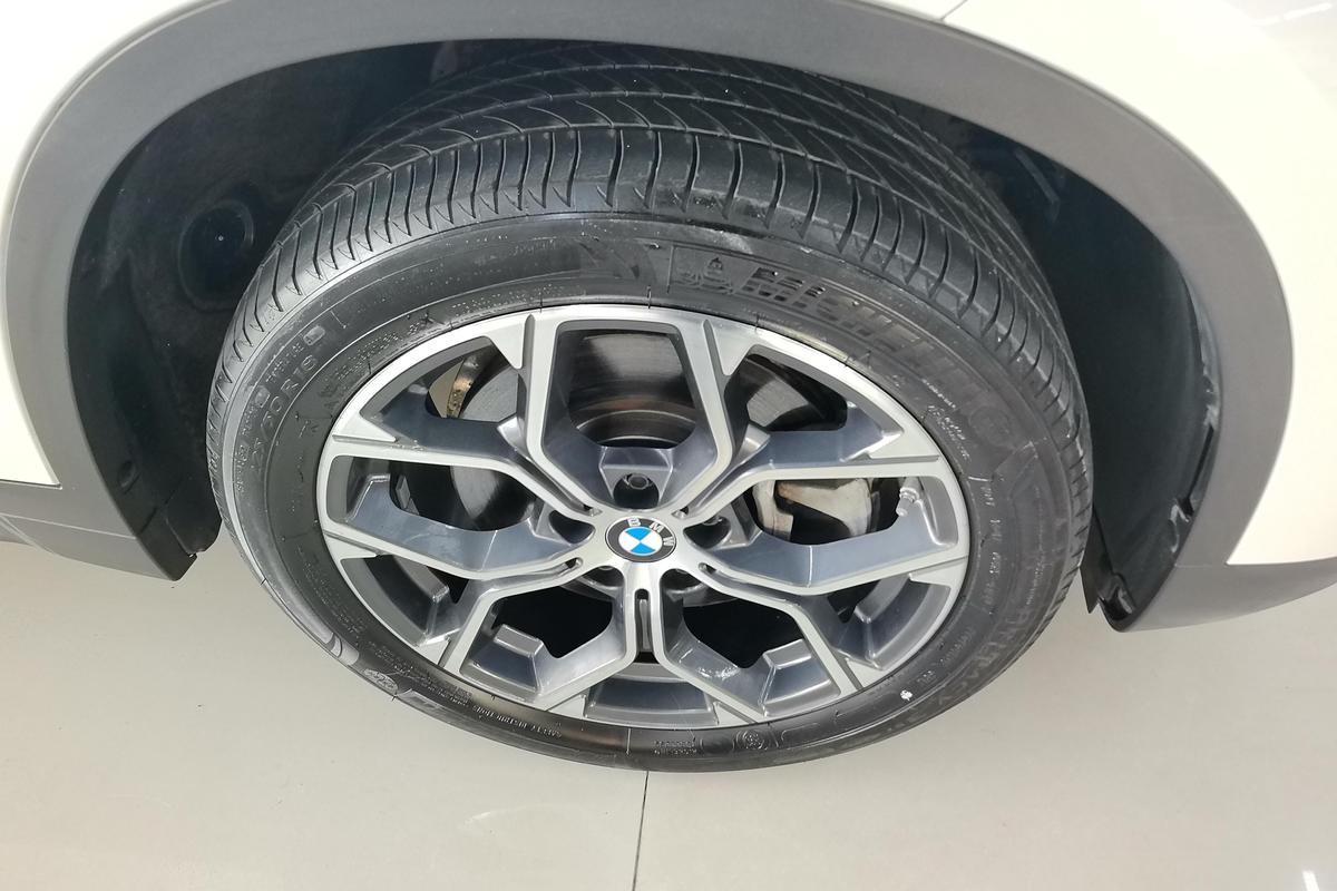 二手宝马X1 2022款 sDrive25Li 领先型图片5