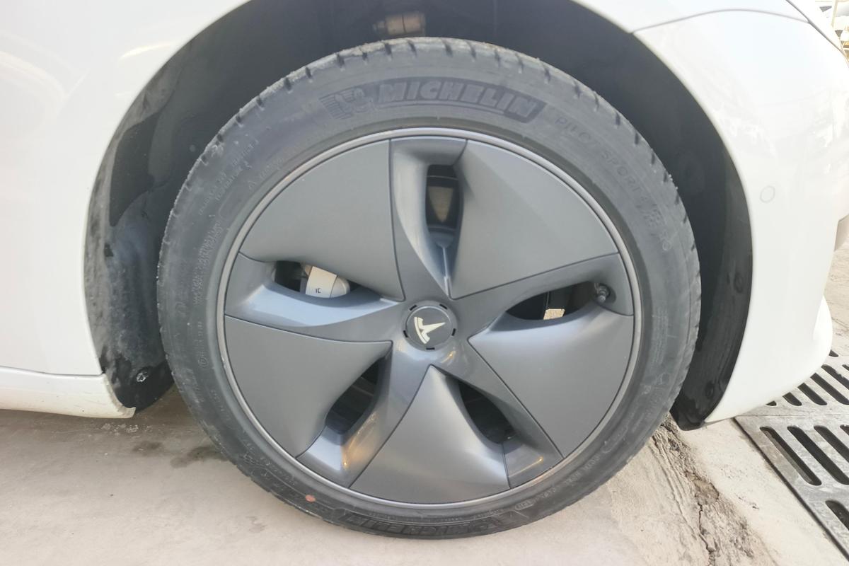 二手Model 3 2020款 标准续航后驱升级版图片5