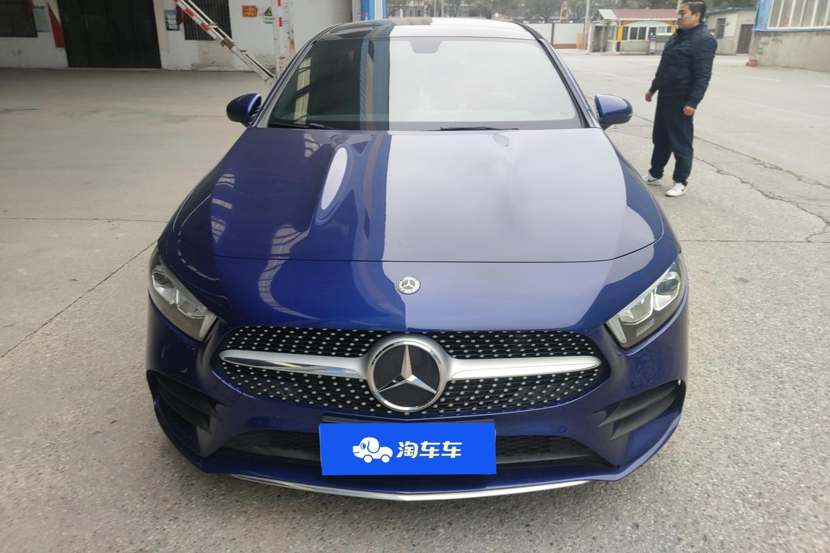 二手奔驰A级 2020款 改款 A 200 L 运动轿车时尚型图片3