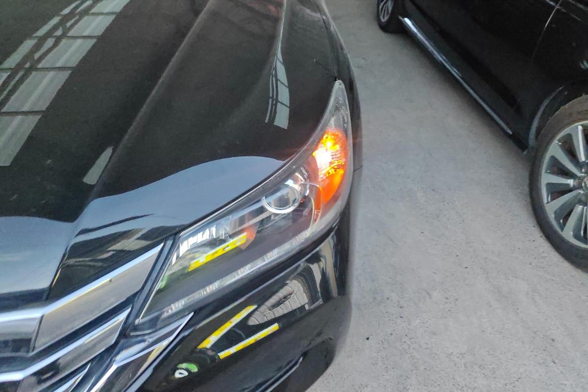 二手雅阁 2014款 2.0L EXN 豪华导航版图片2