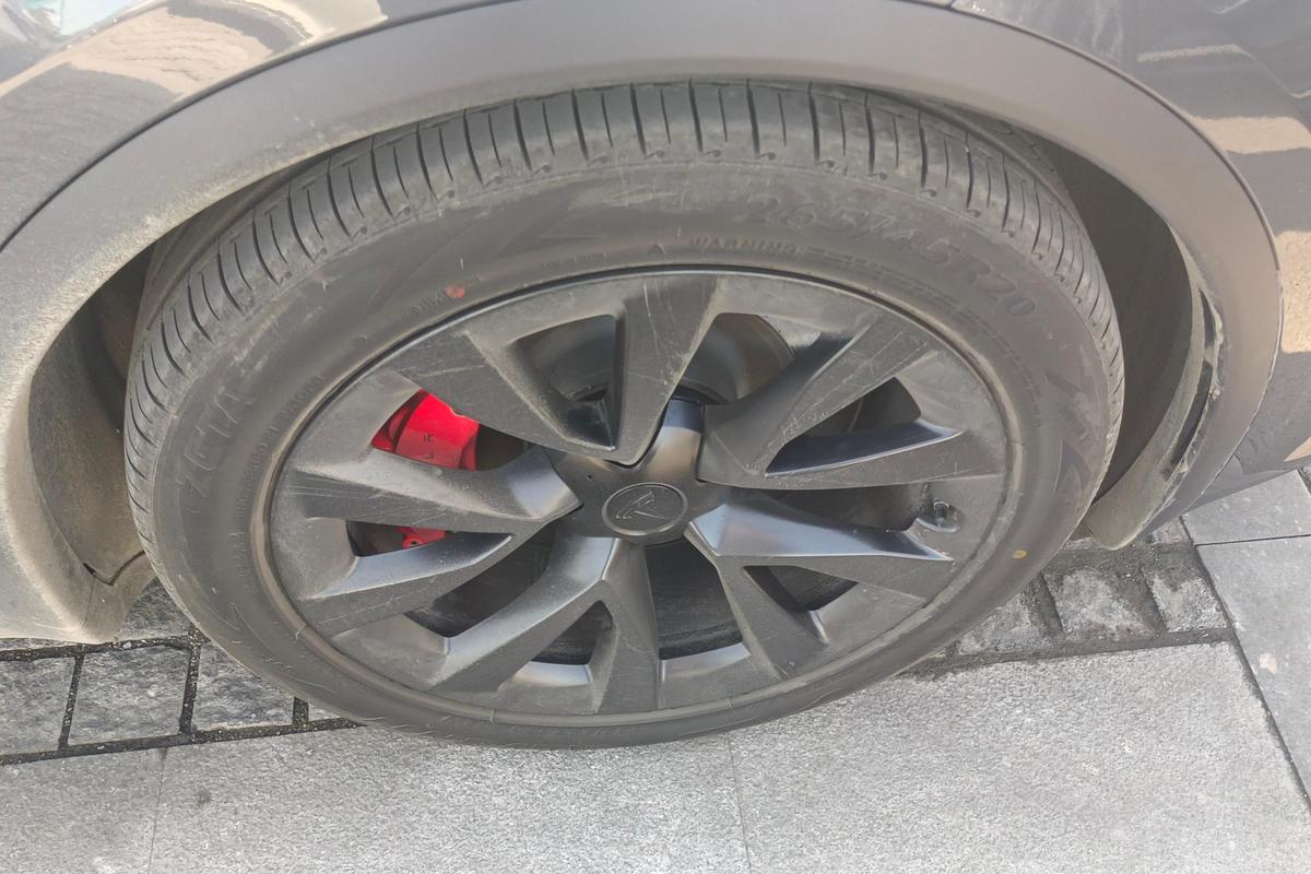 二手Model X 2023款 Plaid版 三电机全轮驱动版图片5