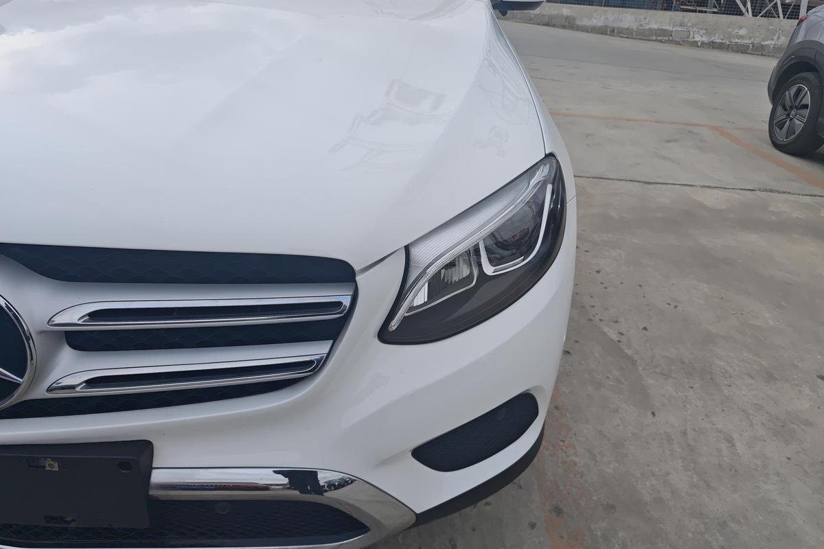 二手奔驰GLC 2017款 GLC 200 4MATIC图片2