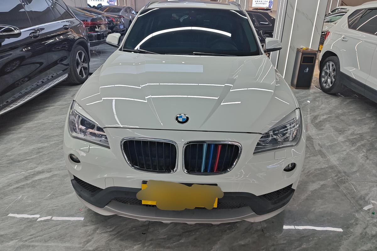 二手宝马X1 2014款 sDrive18i 领先型图片3