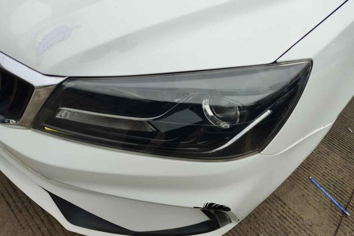 二手帝豪 2021款 UP 1.5L 手动豪华型图片2