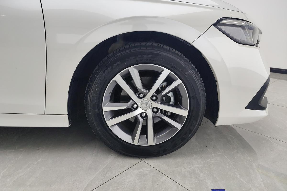 二手思域 2022款 240TURBO CVT劲动版图片5