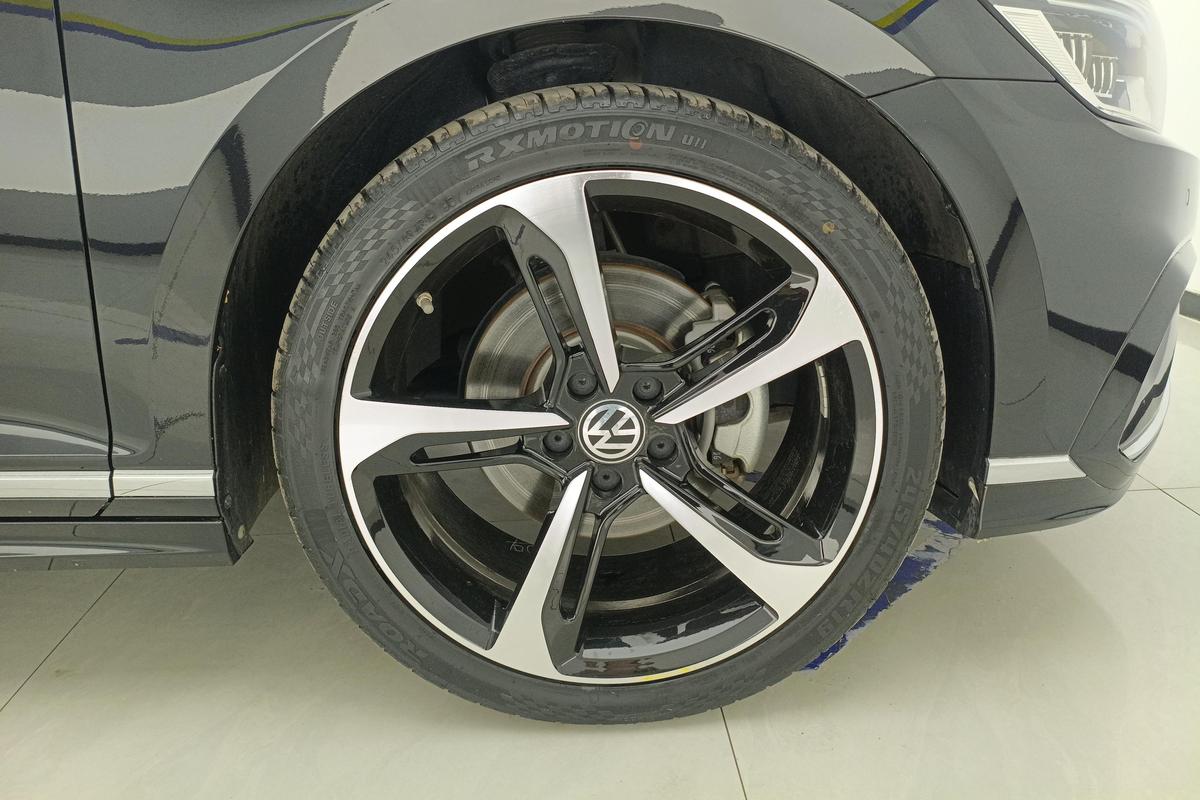 二手迈腾 2024款 200万辆众享款 330TSI DSG豪华型图片5