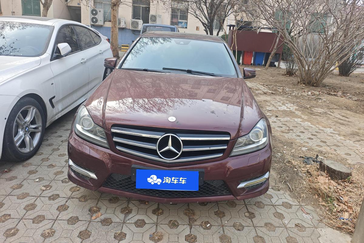 二手奔驰C级 2013款 C 260 时尚型 Grand Edition图片3
