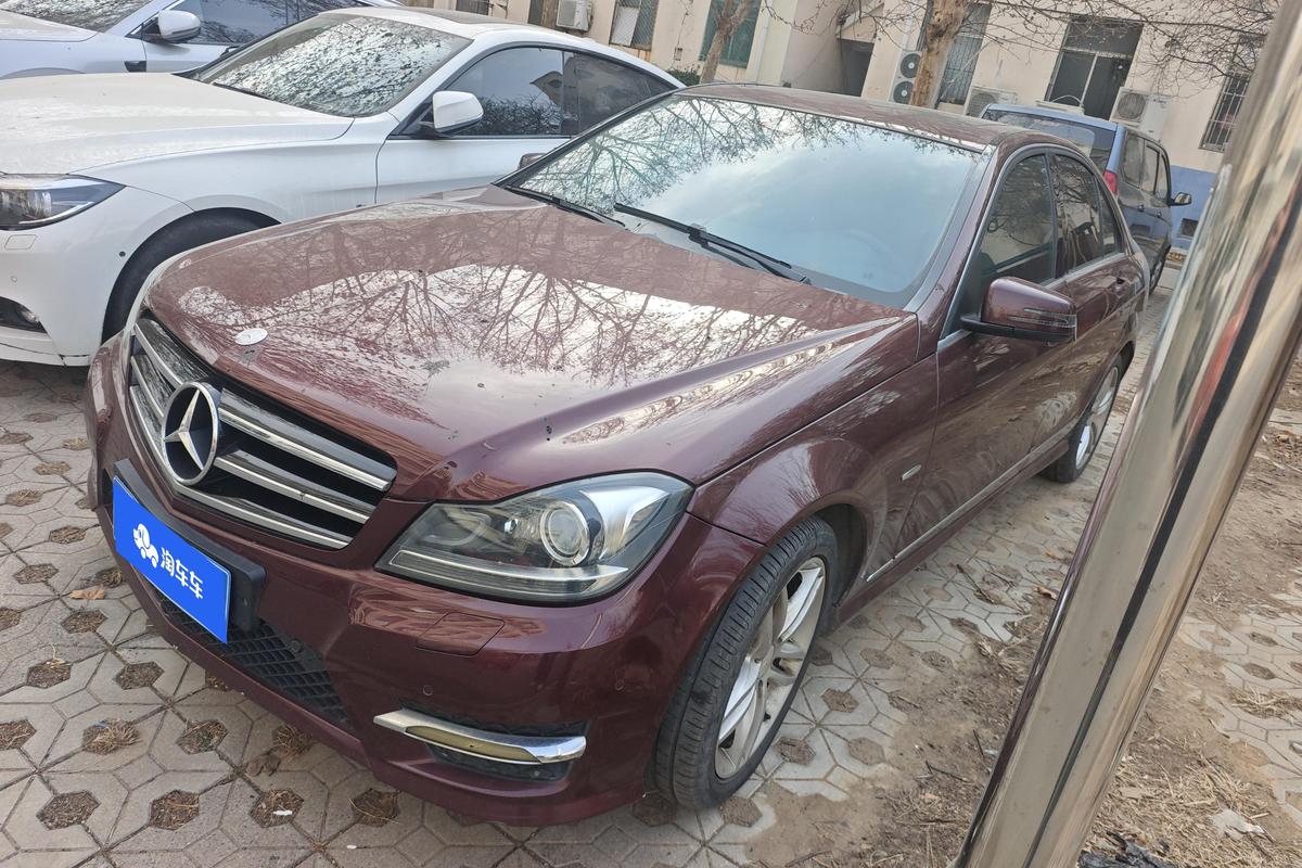 二手奔驰C级 2013款 C 260 时尚型 Grand Edition图片1