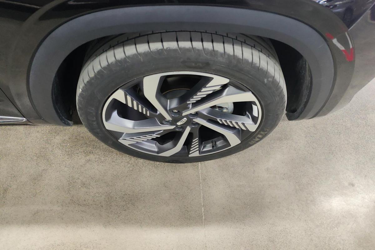 二手星越L 2023款 2.0TD 高功自动两驱旗舰型图片5