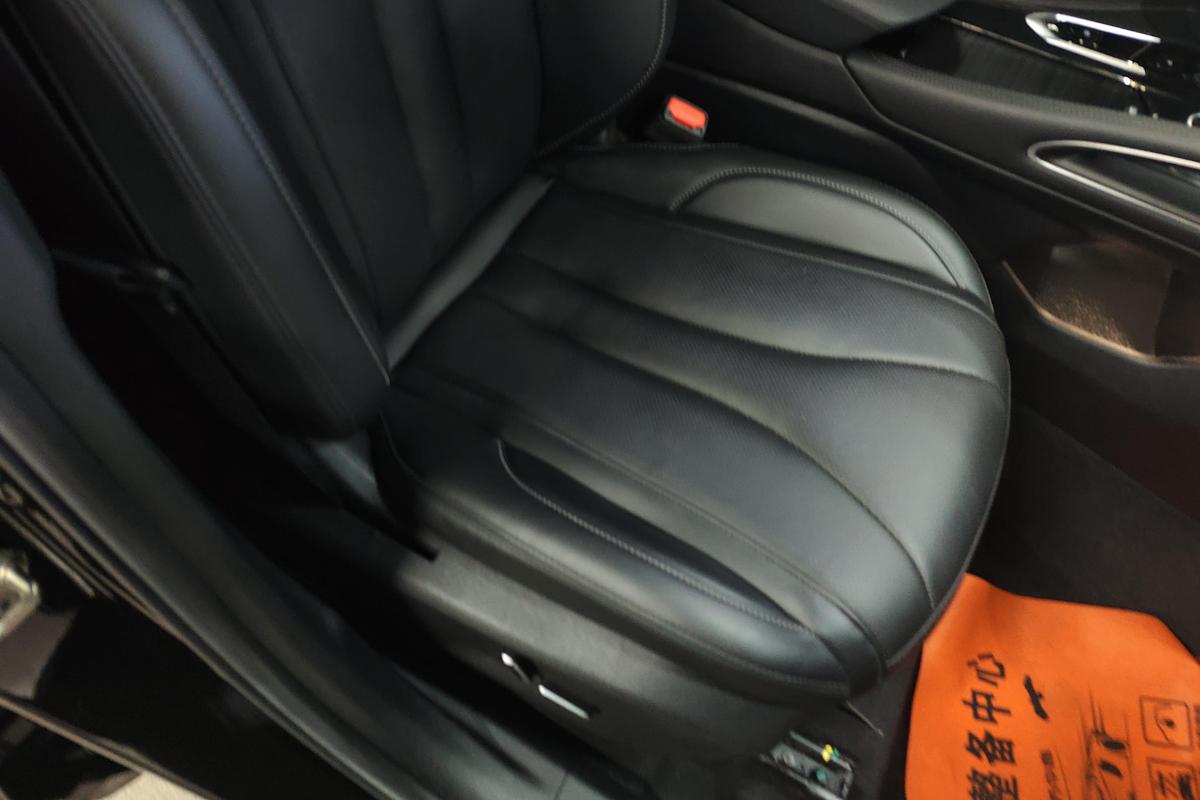 二手星越L 2023款 2.0TD 高功自动两驱旗舰型图片6