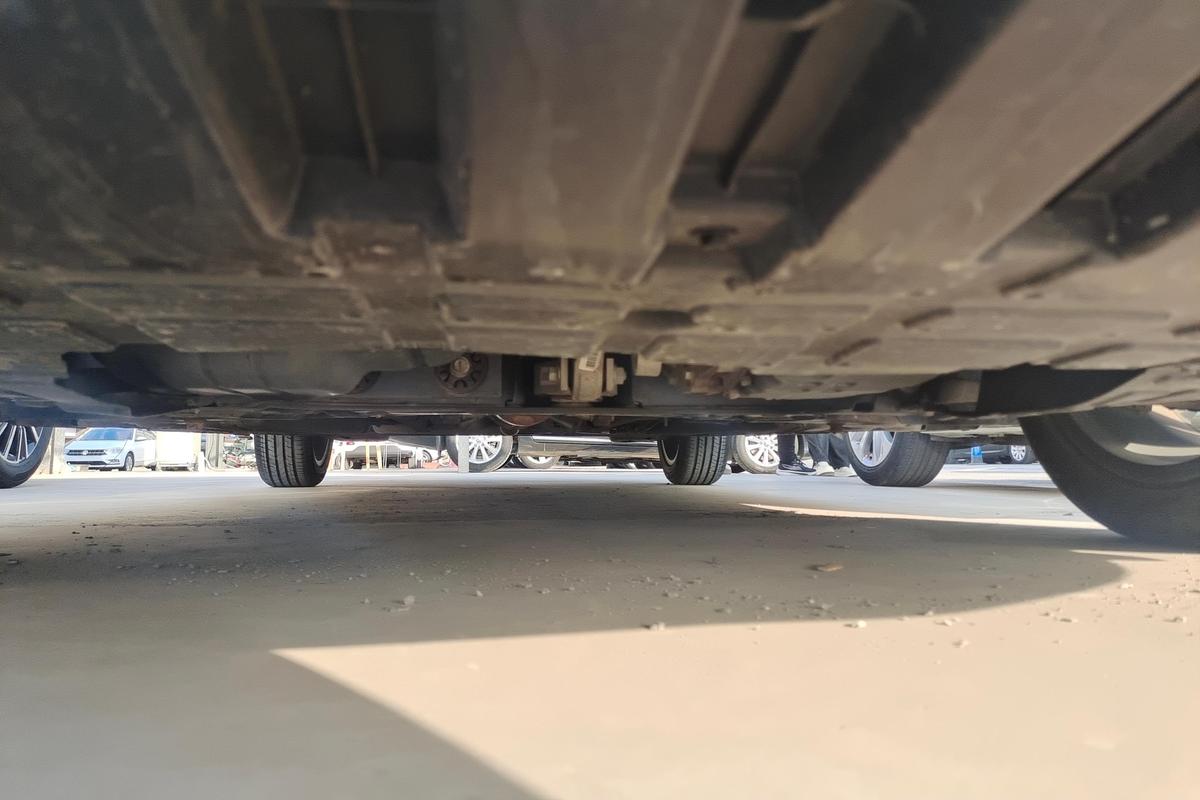 二手帝豪 2022款 第4代 1.5L CVT豪华型图片4