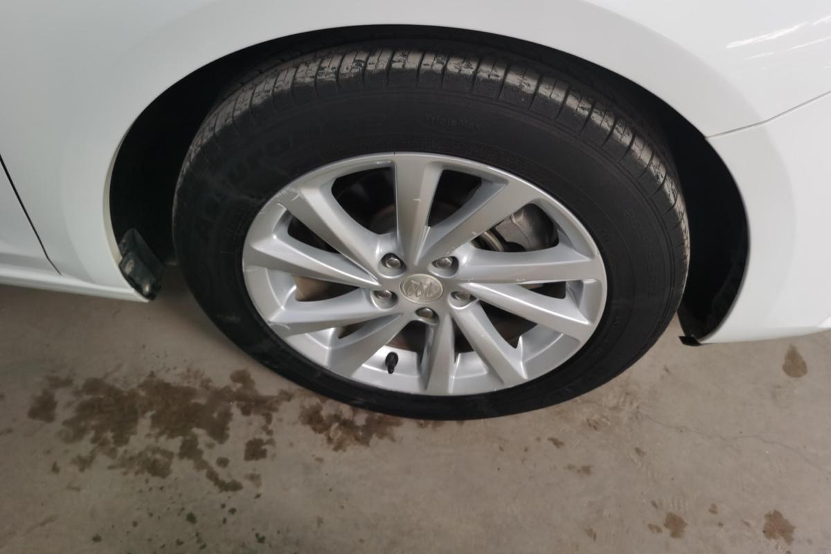 二手威朗 2018款 三厢 15S 自动进取型图片5