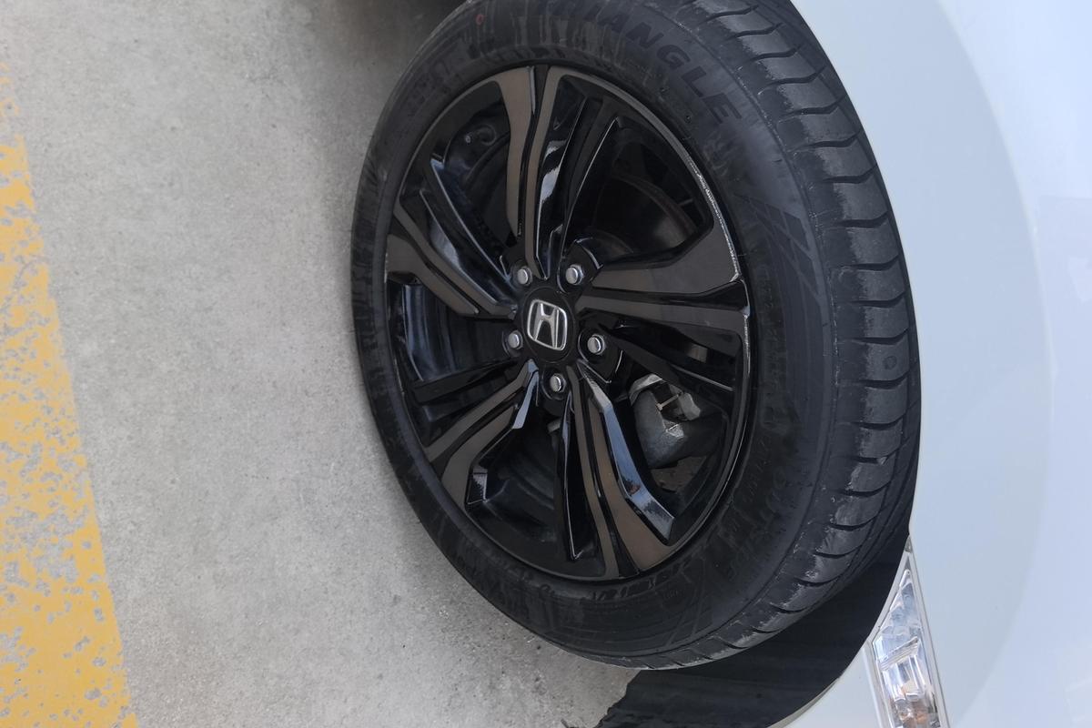 二手思域 2019款 220TURBO CVT燃动版 国VI图片5