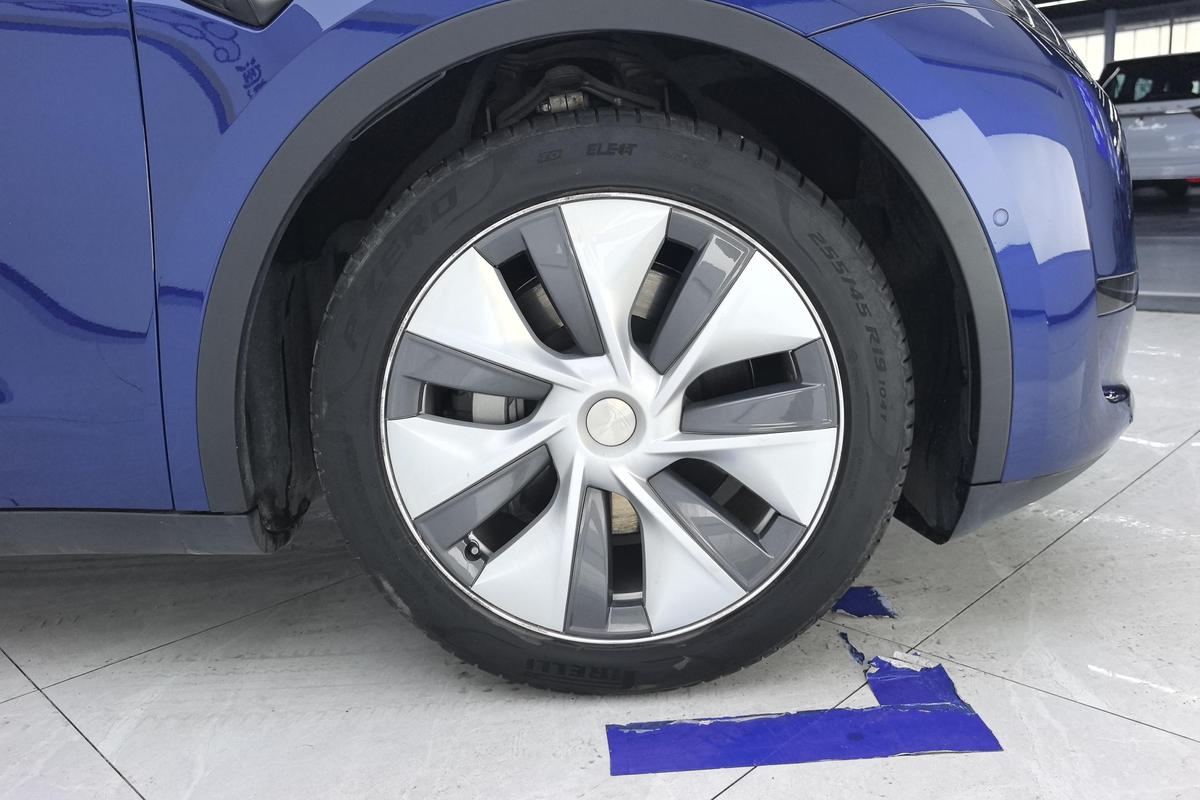 二手Model Y 2022款 改款 后轮驱动版图片5
