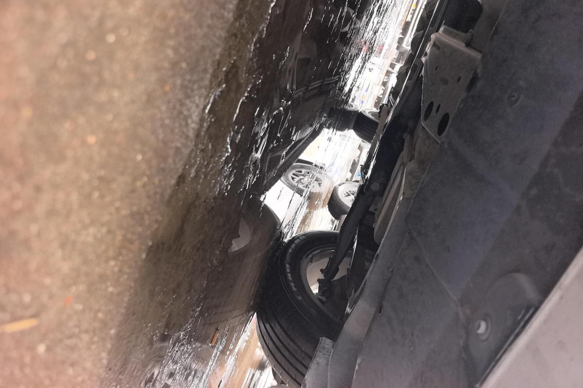 二手帝豪 2019款 领军版 1.5L CVT向上互联型 国VI图片4