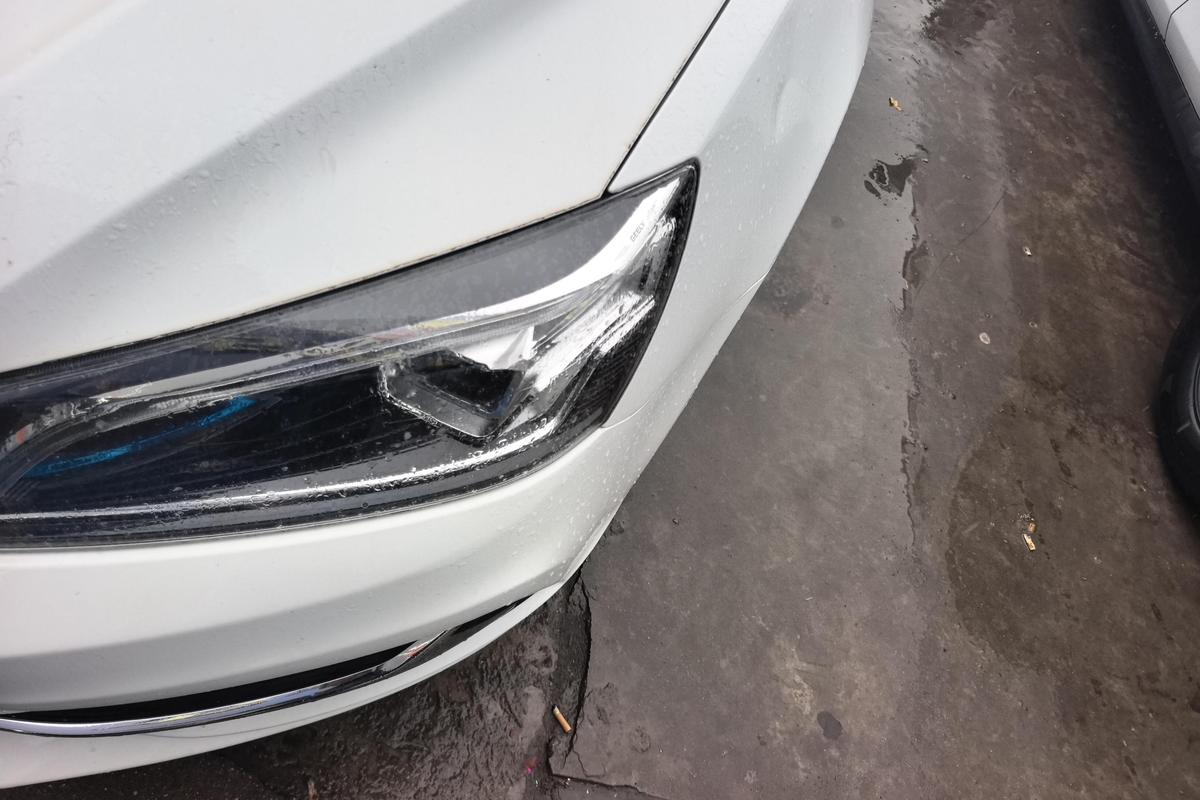 二手帝豪 2019款 领军版 1.5L CVT向上互联型 国VI图片2