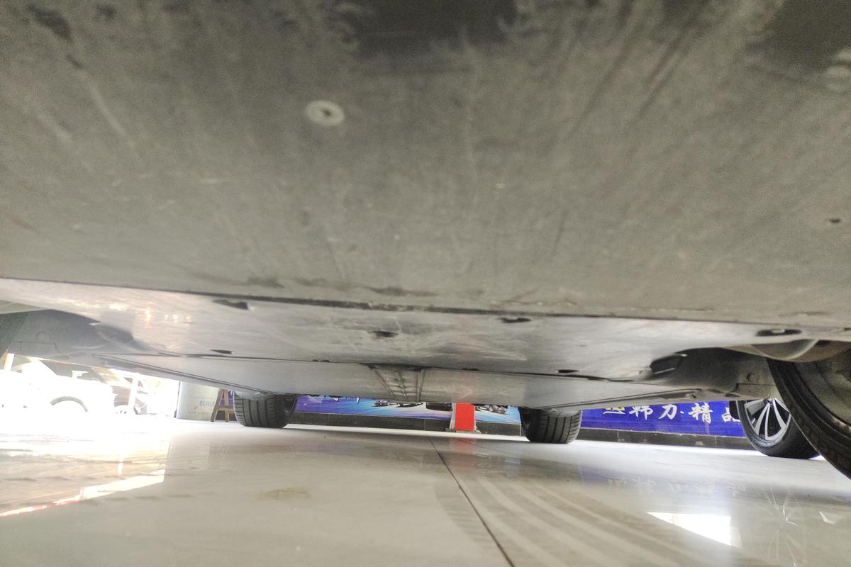 二手Model Y 2021款 标准续航后轮驱动版图片4