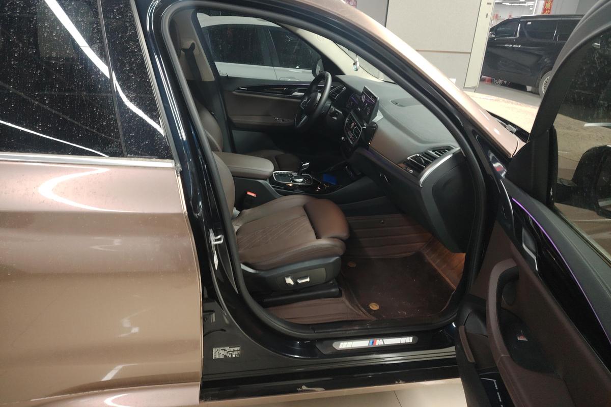 二手宝马X3 2022款 改款 xDrive25i M运动套装图片6