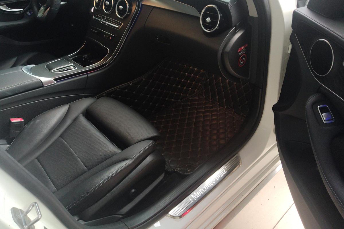 二手奔驰C级 2019款 改款 C 260 L 运动版图片6