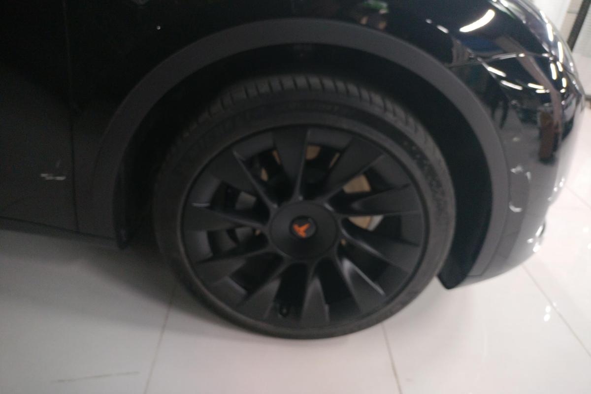 二手Model Y 2021款 标准续航后轮驱动版图片5
