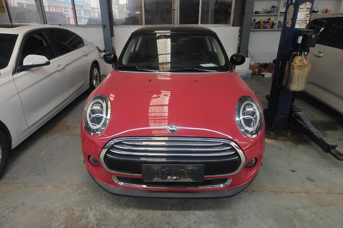 二手MINI 2019款 1.5T COOPER 艺术家图片3