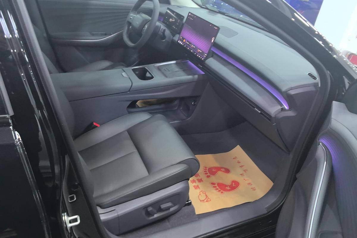 二手日产N6 2026款 180 Max图片6