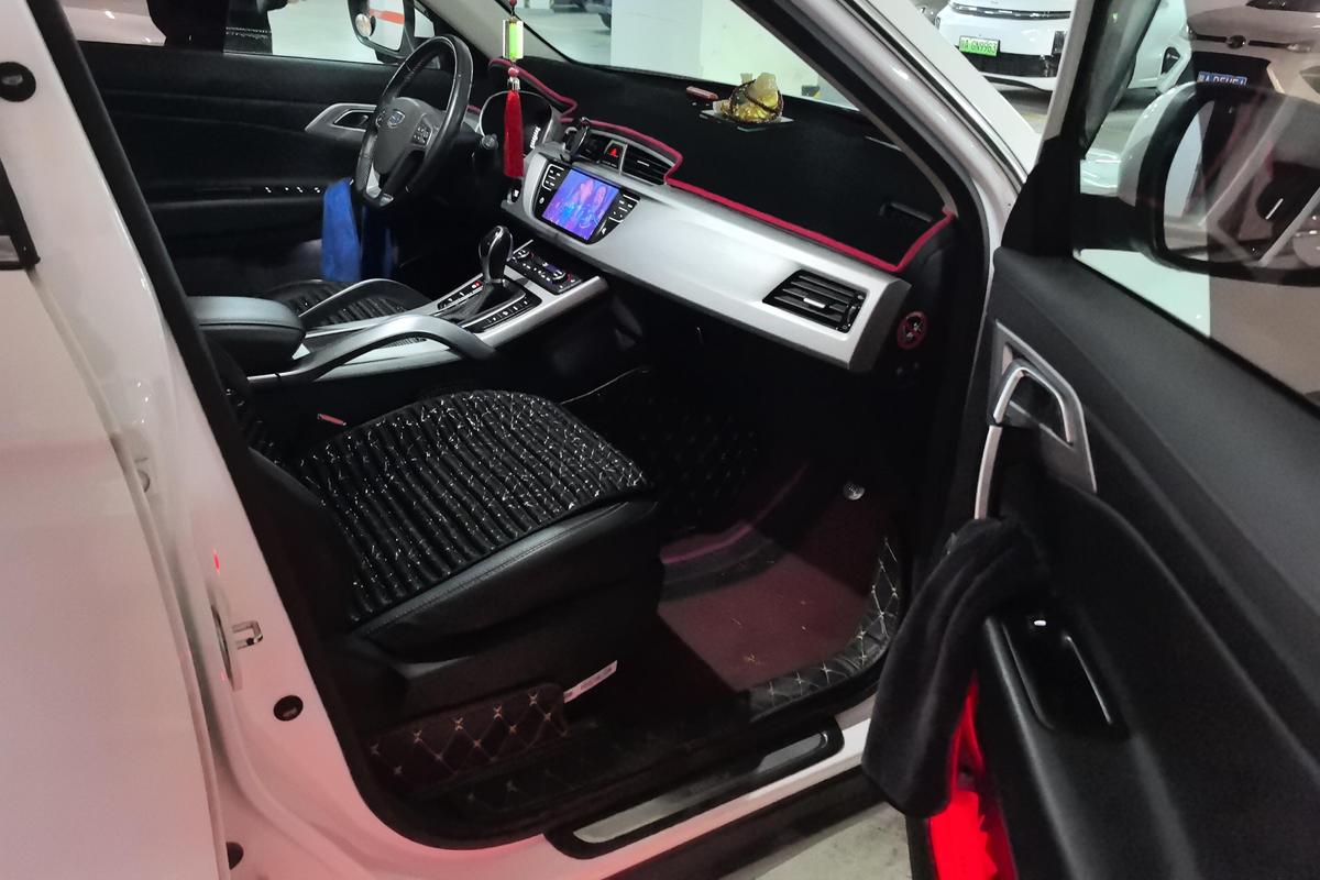 二手博越 2016款 1.8TD 自动智慧型图片6