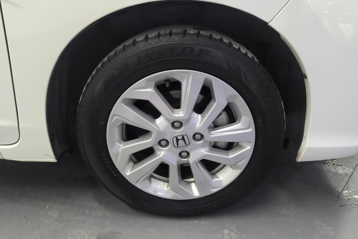 二手飞度 2018款 1.5L CVT舒适天窗版图片5